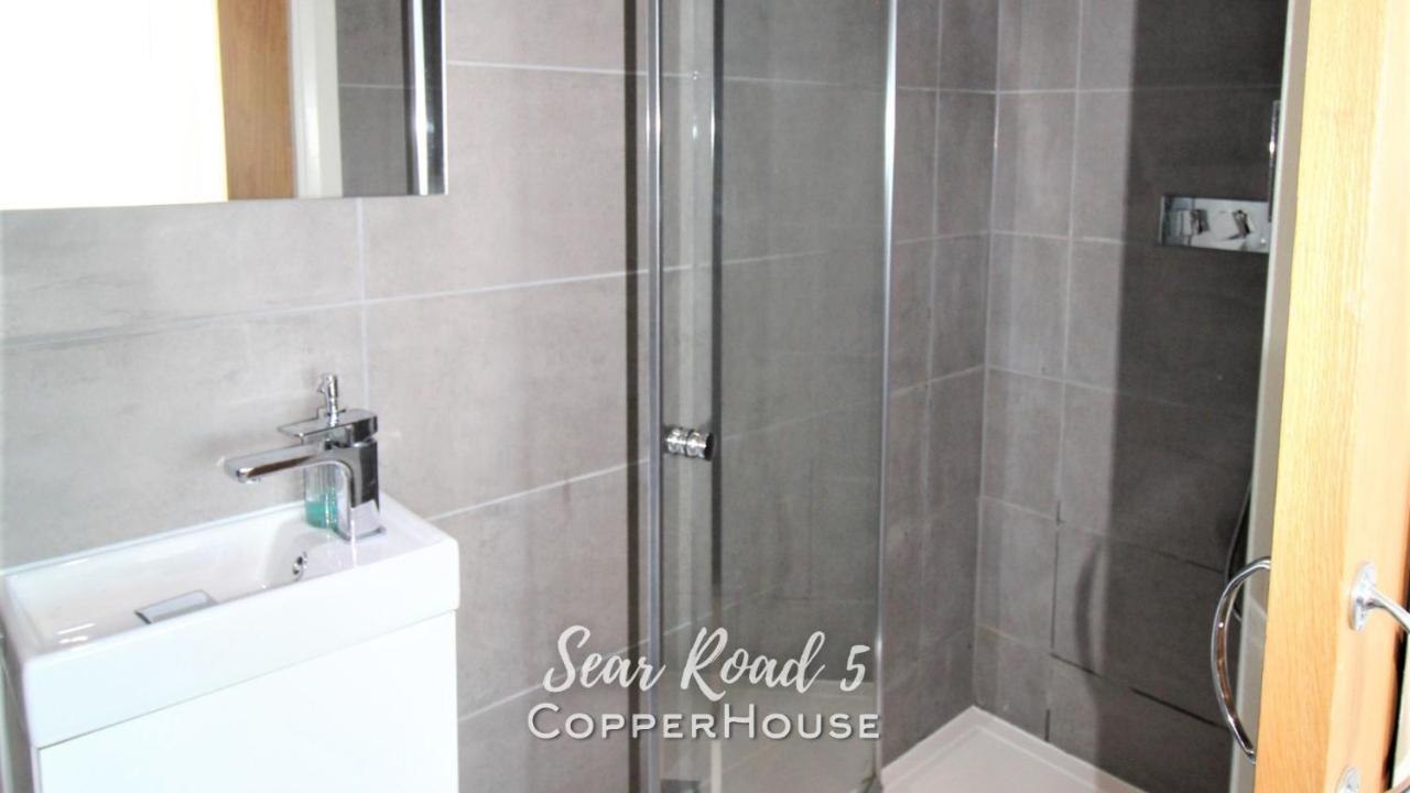 פליקסטו Beautiful Apartments On The Sea Front - Sea Road 5 מראה חיצוני תמונה